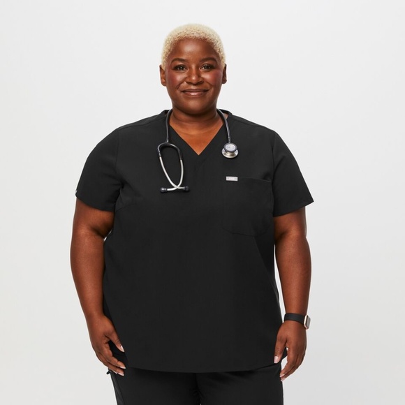 FIGS Black Catarina One-Pocket Scrub Top size 4xl BNWT - Picture 3 of 3